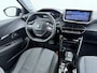 Peugeot 208 Hybrid 100 e-DCS6 Allure | LED koplampen | Parkeersensoren voor + achter | Getint glas | Navigatie | Apple Carplay / Android auto