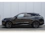Lynk & Co 08 345PK More Black Edition | 200km Hybride | Stoelmassage, Verwarming en Ventilatie | Panoramadak | Matrix LED | Harman Kardon | 360° Camera | Getint glas | Bestuurdersstoel met geheugen | Sfeerverlichting | Apple Carplay, Dodehoekassistent | Adaptive Cruise Contol
