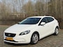 Volvo V40 1.6 T3 Kinetic 2e eigenaar dealer onderhouden airco navigatie cruis control parkeer sensor