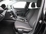 Peugeot 2008 1.2 Active | Navigatie | Apple Carplay / Android Auto | Airco | Cruise Control | Lichtmetalen Velgen |