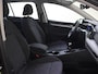 Volkswagen Golf 1.0 TSI Life | Navigatie | Adaptieve cruise control | Parkeersensoren | Draadloze telefoonlader | CarPlay | Sfeerverlichting |