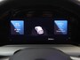Volkswagen Golf 1.0 TSI Life | Navigatie | Adaptieve cruise control | Parkeersensoren | Draadloze telefoonlader | CarPlay | Sfeerverlichting |