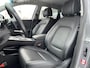 Hyundai Kona Electric EV Premium 64 kWh | 3-fase | Stoel & stuurverwarming | Adaptieve Cruise Control | HUD | Rijklaarprijs!