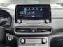 Hyundai Kona Electric EV Premium 64 kWh | 3-fase | Stoel & stuurverwarming | Adaptieve Cruise Control | HUD | Rijklaarprijs!
