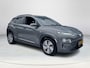 Hyundai Kona Electric EV Premium 64 kWh | 3-fase | Stoel & stuurverwarming | Adaptieve Cruise Control | HUD | Rijklaarprijs!