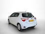 Toyota Yaris 1.5 Hybrid Active Limited | Navigatie | Cruise | Starknop Mats foto's maken
