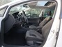 Volkswagen Golf 1.5 TSI Highline Pano / Navi / Elekramen / R-Line / Climate / Led Dealeronderhouden
