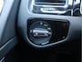 Volkswagen Golf 1.5 TSI Highline R-Line // Dealeronderhouden