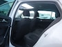 Volkswagen Golf 1.5 TSI Highline R-Line // Dealeronderhouden