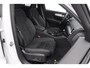Volvo XC40 B4 211PK Automaat Plus Dark / Adaptive cruise control / Elektrische stoelen / Harman Kardon audio / Pilot assist / BLIS / Stoel en stuur verwarming / Elektrische achterklep / Parkeersensoren met camera / Google infotainment