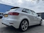 Audi A3 Sportback 30 TFSI Sport S Line Edition - Navigatie I Airco I Sport interieur & Velgen I PDC I Dealer onderhouden