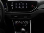 Volkswagen Polo 1.0 TSI Life Edition 95 PK | Keyless access | Apple Carplay draadloos | Camera | Navigatie | 15" Lichtmetalen velgen | LED Koplampen | Android Auto draadloos | Parkeersensoren | Adaptive cruise control |