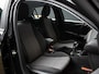 Opel Corsa 1.2 Edition Sport (APPLE CARPLAY,NAVI,STUURVERWARMING,CRUISE,PDC,BLACK EDITION,SPORTSTOELEN,LM VELGEN,NETTE STAAT)