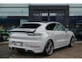 Porsche Cayenne Coupé 3.0 E-Hybrid 462PK Krijtgrijs SportDesign Luchtvering Lightweight Package Carbon Dak 4-wielsturing NLauto