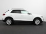 Volkswagen T-Roc 1.5 TSI 150pk DSG Life | Navigatie | Apple Carplay/Android Auto | Adaptive Cruise Control | Trekhaak | Parkeersensoren | Stoelverwarming | Ledverlichting | Getinte ramen | Climate Control |