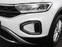 Volkswagen T-Roc 1.5 TSI 150pk DSG Life | Navigatie | Apple Carplay/Android Auto | Adaptive Cruise Control | Trekhaak | Parkeersensoren | Stoelverwarming | Ledverlichting | Getinte ramen | Climate Control |