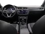 Volkswagen Tiguan 1.5 TSI R-Line Business+ | Trekhaak | Panoramadak | Camera 360° | Matrix Led | Keyless Go | Apple Carplay/Android Auto |