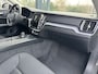Volvo V60 2.0 B3 Momentum Advantage