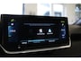 Peugeot e-2008 EV GT 50 kWh | PANO-DAK | CLIMA | 3-FASE | CARPLAY | STOEL-VERW | LMV | CAMERA | NAVI |
