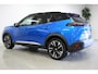 Peugeot e-2008 EV GT 50 kWh | PANO-DAK | CLIMA | 3-FASE | CARPLAY | STOEL-VERW | LMV | CAMERA | NAVI |