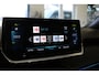 Peugeot e-2008 EV GT 50 kWh | PANO-DAK | CLIMA | 3-FASE | CARPLAY | STOEL-VERW | LMV | CAMERA | NAVI |