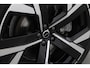 Volvo XC60 T8 Plug-in hybrid Ultra Dark | FACELIFT | Luchtvering | Bowers&Wilkins | 22 Inch | Massage+Ventilatie | Gelamineerd Glas