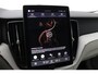 Volvo XC60 T8 Plug-in hybrid Ultra Dark | FACELIFT | Luchtvering | Bowers&Wilkins | 22 Inch | Massage+Ventilatie | Gelamineerd Glas