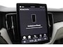 Volvo XC60 T8 Plug-in hybrid Ultra Dark | FACELIFT | Luchtvering | Bowers&Wilkins | 22 Inch | Massage+Ventilatie | Gelamineerd Glas