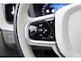 Volvo XC60 T8 Plug-in hybrid Ultra Dark | FACELIFT | Luchtvering | Bowers&Wilkins | 22 Inch | Massage+Ventilatie | Gelamineerd Glas