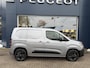 Citroën E-Berlingo 136 L1 50 kWh | Automaat | 100% Elektrisch | 3 zits | Pack Look | Navigatie | Achteruitrijcamera | Lichtmetalen Velgen | Parkeersensoren | Dodehoekdetectie | DAB | Vloer + zijwand bekleding.