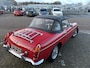 MG MG B Roadster TARTAN RED BJR 1963 94 PK LINKS GESTUURD! | Wire Wheels | PULL-HANDLE DEUREN | LUGGAGE RACK | CHROMEN BUMPERS | ZEER NETTE CONDITIE