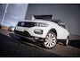 Volkswagen T-Roc 1.5 TSI Style | Cruise control adaptief | Lichtmetalen velgen 17" | Navigatiesysteem full map