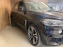 BMW X5 M Nwe motor BMW dealer onderhouden