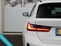 BMW 3-Serie Touring 320e High Executive | Laser LED | Head-up | Sportstoelen |
