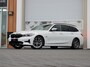 BMW 3-Serie Touring 320e High Executive | Laser LED | Head-up | Sportstoelen |