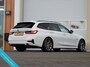 BMW 3-Serie Touring 320e High Executive | Laser LED | Head-up | Sportstoelen |