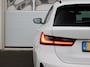 BMW 3-Serie Touring 320e High Executive | Laser LED | Head-up | Sportstoelen |