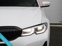 BMW 3-Serie Touring 320e High Executive | Laser LED | Head-up | Sportstoelen |