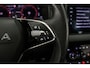 Skoda Karoq Sportline Business 1.5 TSI 150pk DSG Automaat Trekhaak, Adaptive cruise control, LED matrix koplampen, Navigatie, Achteruitrijcamera, Elektrische achterklep