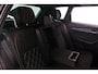 Skoda Karoq Sportline Business 1.5 TSI 150pk DSG Automaat Trekhaak, Adaptive cruise control, LED matrix koplampen, Navigatie, Achteruitrijcamera, Elektrische achterklep