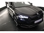 Skoda Karoq Sportline Business 1.5 TSI 150pk DSG Automaat Trekhaak, Adaptive cruise control, LED matrix koplampen, Navigatie, Achteruitrijcamera, Elektrische achterklep