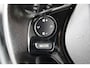 Peugeot 108 1.0 e-VTi Allure | Navigatie | Achteruitrijcamera | Climate control | 15" Lichtmetalen velgen |