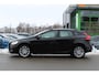 Volvo V40 Cross Country 2.0 T3 153Pk Summum | Camera | Trekhaak | Dealer onderhouden