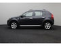 Dacia Sandero 1.6 Stepway 2010 | Trekhaak | Airco | Lichtmetalen Velgen | Parkeersensoren | Elektrische Ramen | Centrale Vergrendeling | 2 Sleutels