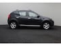 Dacia Sandero 1.6 Stepway 2010 | Trekhaak | Airco | Lichtmetalen Velgen | Parkeersensoren | Elektrische Ramen | Centrale Vergrendeling | 2 Sleutels