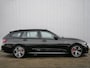 BMW 3-Serie Touring 330e 292 Pk Automaat M-Sport pakket Schuifdak / Apple Carplay / Head-Up / Keyless