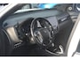Mitsubishi Outlander 2.4 PHEV S-Edition | Schuif-kanteldak | Leer | Keyless | 360 camera | DAB+ | Dodehoek assist | LDW |