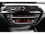 BMW 5-Serie 530i High Ex M-Sport | HUD | Sfeer | Memory | Trekhaak | Camera