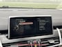 BMW 2-Serie Active Tourer 220i Sportline HEADUP/TREKHAAK/SPORTLEER/CAMERA