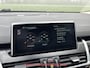 BMW 2-Serie Active Tourer 220i Sportline HEADUP/TREKHAAK/SPORTLEER/CAMERA